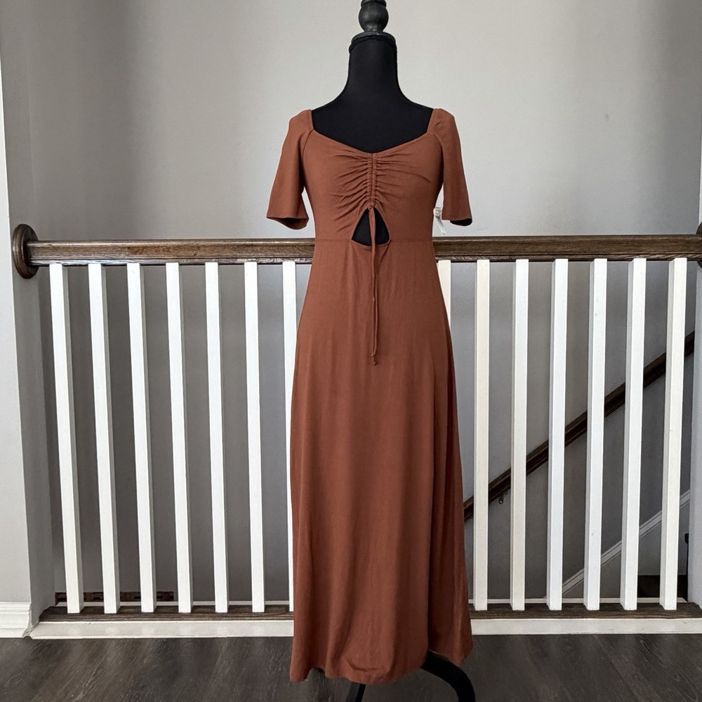 Old Navy Cut Out Front Midi Fit Flare Dress Womens Small NWT Resort Feminine